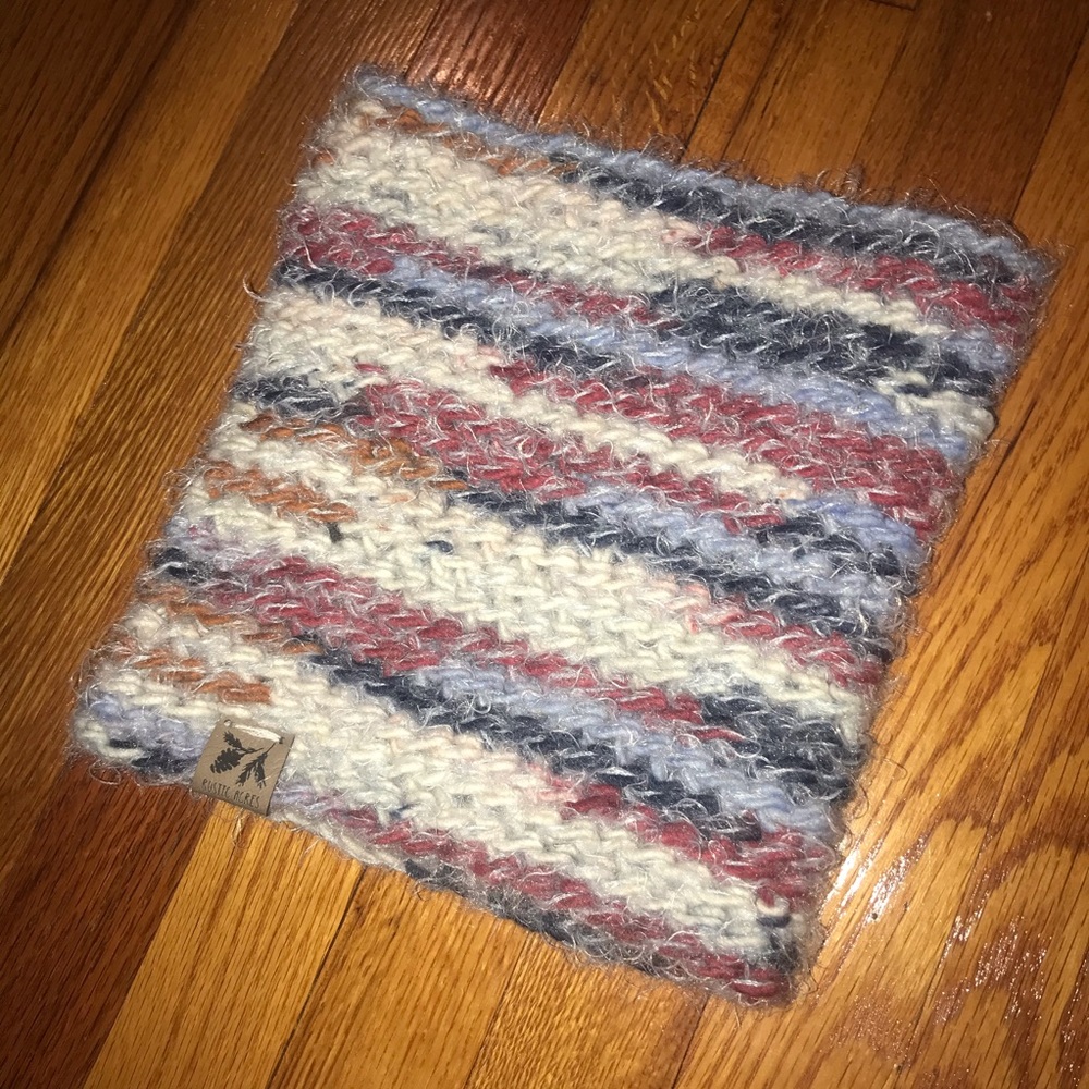 Handmade Crochet Neck Muff - Picture 3 of 4